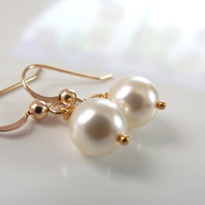 Cream Pearl Drop Earrings in Gold or Silver, Simple Ivory Pearl Dangle Earrings For Her, Bridesmaid or Wedding Earrings, Choose Your Color