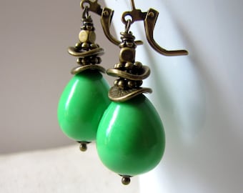 Kelly Green Earrings, Vintage Beads in Antiqued Brass, Wire Wrapped, Drop Style Earrings, Mint Green Summer Earrings, Green Wedding