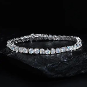 Moissanite Tennis Bracelet, VVS1 Certified Moissanite Sparkling Diamond Tennis Chain, Custom Made To Order, Iced Out Jewelry Gifts for Her