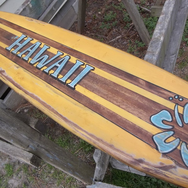 Decoración de pared con forma de tabla de surf antigua, personalizada, estilo surf.