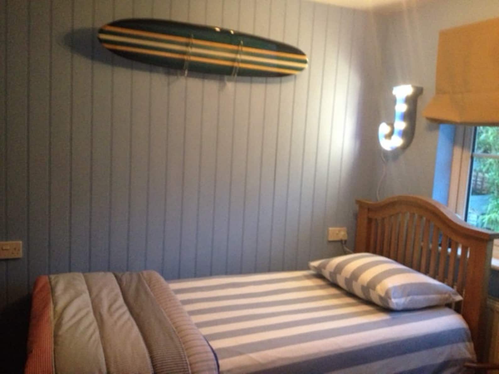 Hanging A Surfboard On The Wall