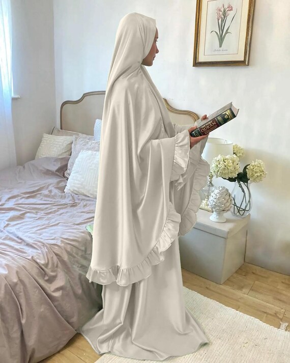 Islamic Prayer, Hijab, Salah Clothes, Muslim , Islam, Quran, Ramadan, mosque, worship, dress, garments, satin, cotton, veil, Eid, fasting