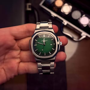 Poedagar Nautilus Stainless Steel Luxury Watch