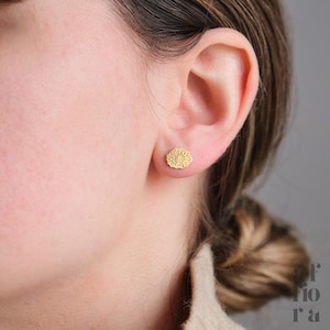 14K Gold Birth Flower Stud for Women&#39;s Gold Earring for Everyday Wear Gift for Her Gold Stud Earring Jewelry for Birthday Gift for Her