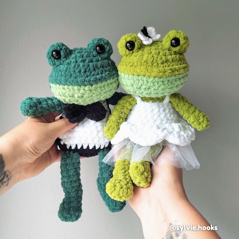 Customer made crochet frog amigurumi in wedding outfits, bride and groom frogs, handmade from Lilypond Froggies frog crochet pattern