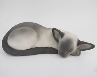 Cat Cremation Urn - Gray Pt Siamese CP