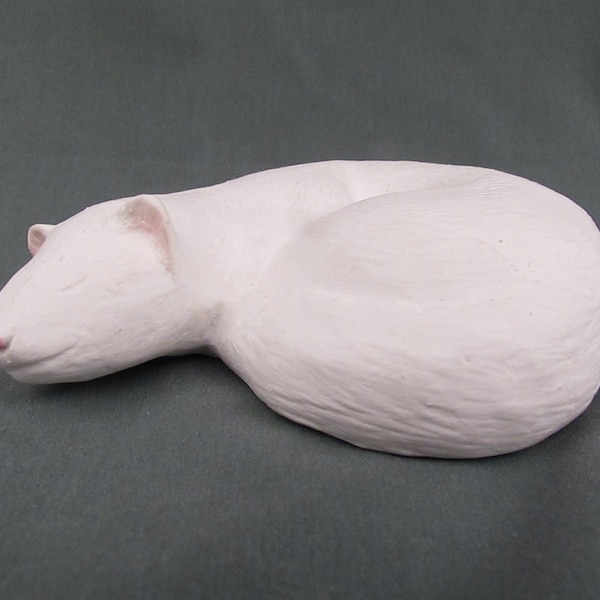 Ferret Cremation Urn (WT)