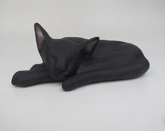 Black Cat Ashes Urn  (A)