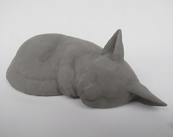 Winnie's Handmade Cat Urn (G-MI)