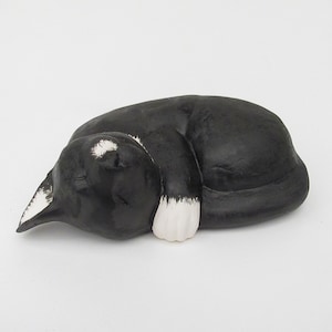 Small Cat Cremation Urn (B/W SUN)