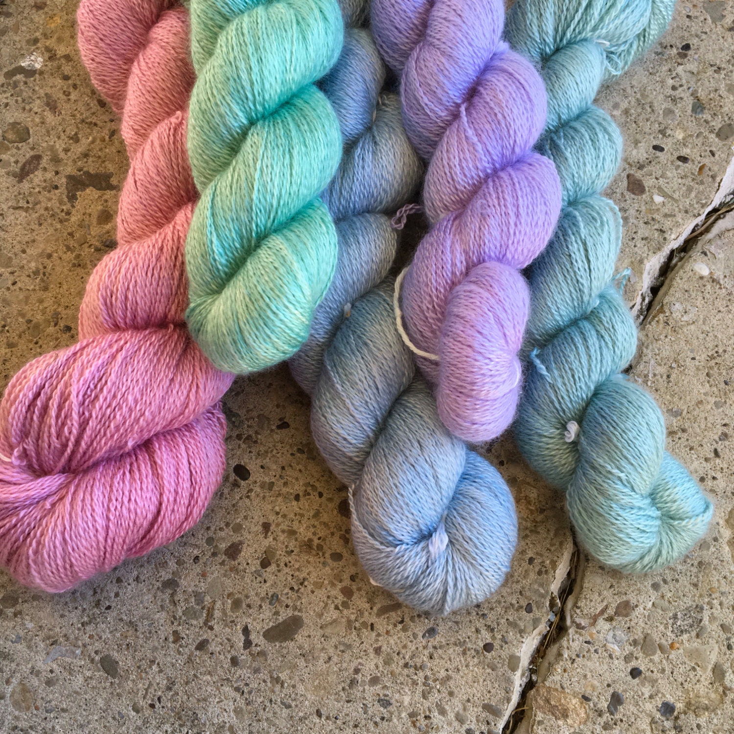 Cashmere & Silk Yarn Lace weight yarn 437 yds. 70/30 Etsy