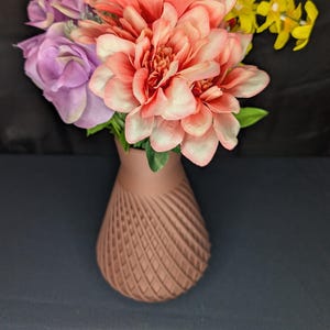 Modern Vase for Home | Gift for New Home | Modern Home Decor | Unique Vase Design  |  3D Printed Vase with Wood Fiber