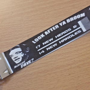 triggers broom ! DAVE only fools and horses delboy rodney TV FILM Keyring KeyFob