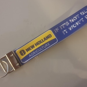 New Holland Its Not Blue It Wont Do Agriculture Tractor Farming Keyring Keyfob