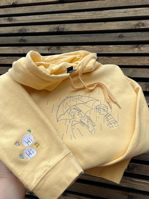 Heartstopper Embroidered Sweater - Jumper - Hoodie