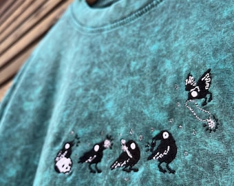 Gestickte Krähe Tshirt - Pullover - Hoodie