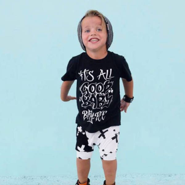 Tous les bon bébé, Style urbain, moderne pour enfant, mode enfant, Kids Tee, chemise enfant, tee-shirt enfant, garçon vêtements, Tee garçon, T-Shirt graphique, musique Rap