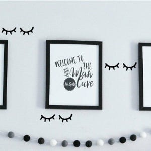Napping Eyes Eyelash Closed Eyes Sleeping Decals Minimalist Hipster Playroom Gift Monochrome Wall Decal Custom Colors Fast Shipping Teepee