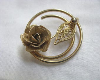 Vintage PROMISE Gold rose circle brooch by Sarah Coventry