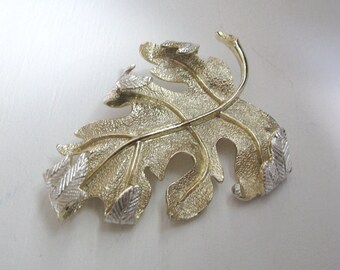 Vintage gold & silver autumn leaves  WINDSONG brooch pin by Sarah Coventry