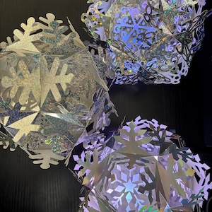 Holographic Snowball Lantern