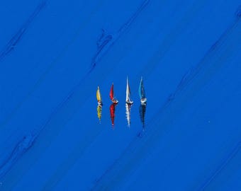 Segelboot Malerei - Strukturierte Kunst des Blauen Ozeans | Minimalistische 3D Nautische Wand Dekoration