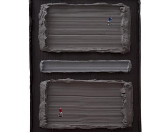 Tennis Painting – Gray Textured Wall Art – Minimalist Acrylic Sports Decor for Modern Interiors