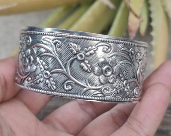 Vintage Sterling Silver Wavy Cuff-measures 6” From Inside