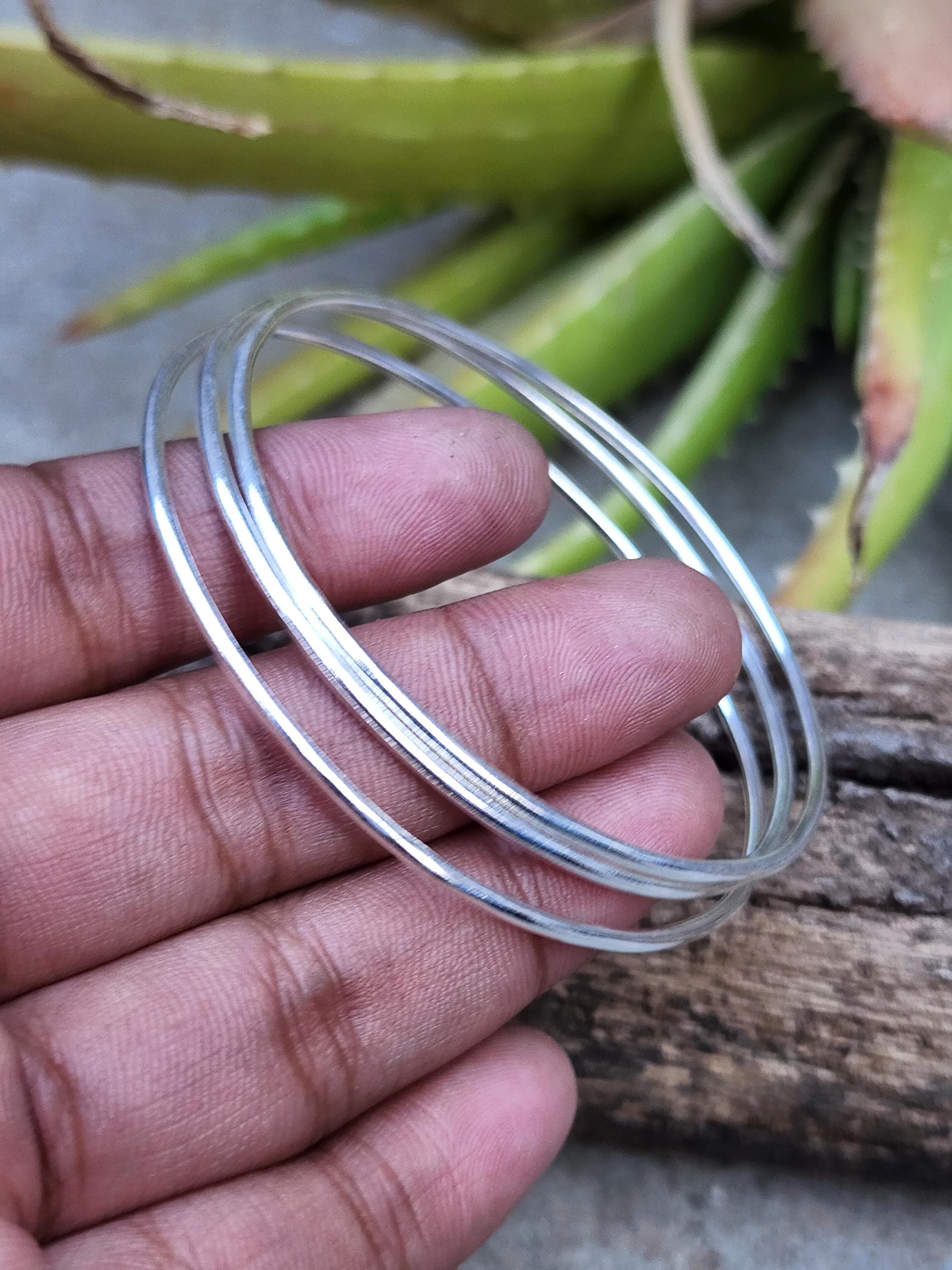 Bracciale Rigido In Argento 925 Fatto A Mano – Design Semplice E Regolabile, Gioiello Ipoallergenico Per Donna