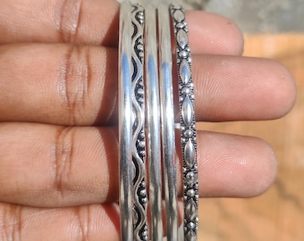Handgemachter oxidierter 925er Silber-Armreif-Set von 5: Boho-Blumen-Armband