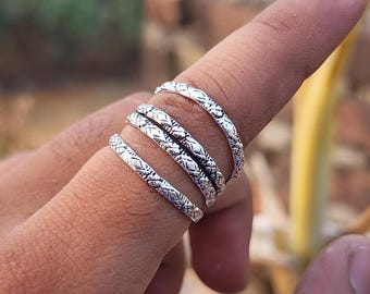 Anillo de plata de ley con espiral floral: Anillo ajustable estilo boho para el pulgar