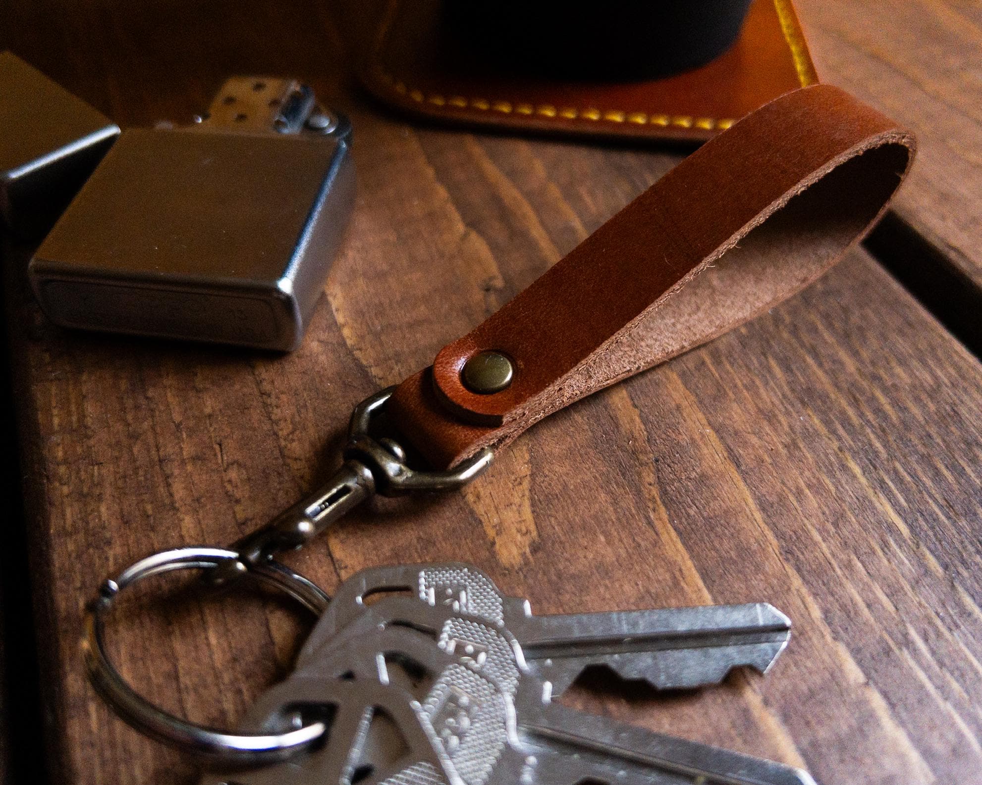 Handmade Full-Grain Leather Keychain Loop – Durable 3.5” Key Strap with Brass Swivel Clip – Rustic EDC Key Holder for Men & Women