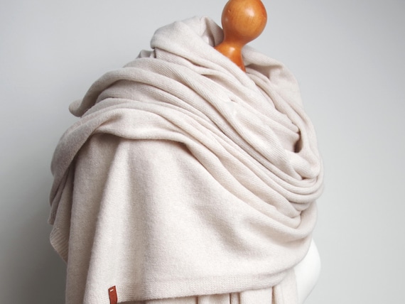 Large oversized wool scarf for women, light beige, cream, voluminous scarf, light, large winter scarf, gift ideas for her, wool travel wrap