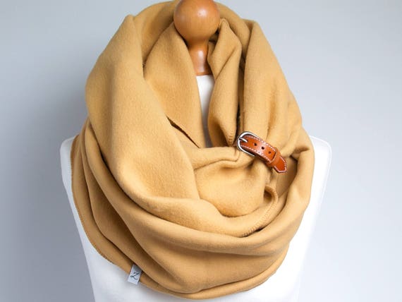 CHUNKY SCARF, extra CHUNKY Infinity Scarf with leather cuff, winter fashion infinity scarf, winter accessories, snood scarf, hooded scarf