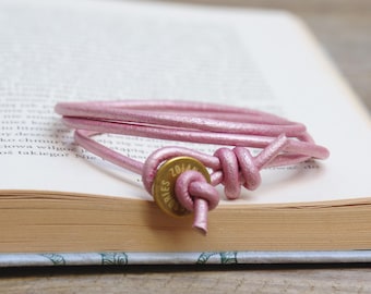 Leren koordwikkelarmband: boho-stapelsieraden