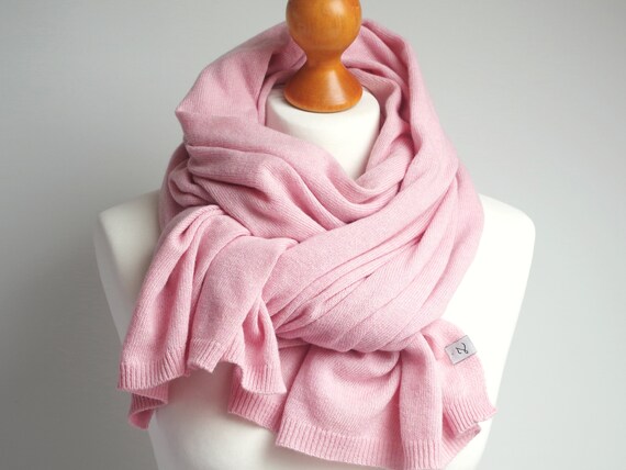 Wool scarf, soft pink scarf,  winter gift ideas  winter fashion accessories, gift ideas for her, Christmas gift for mum her girlfriend