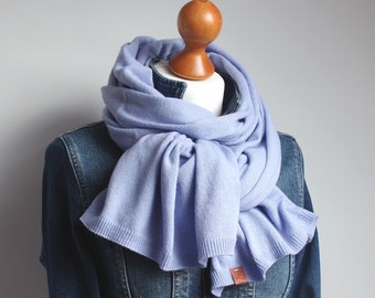 petite écharpe en laine, écharpe femme bleue, écharpe pour femme mode HIVER, idée cadeau, accessoires de mode hiver, écharpe en laine, écharpe pour l'hiver