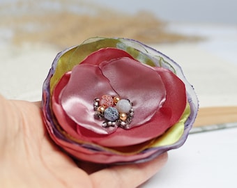 morbido tessuto blush fiore BROOCH Pin Petal Flower Pin spilla fatta a mano, corpetto spilla floreale, eleganti spille floreali, idee regalo per lei