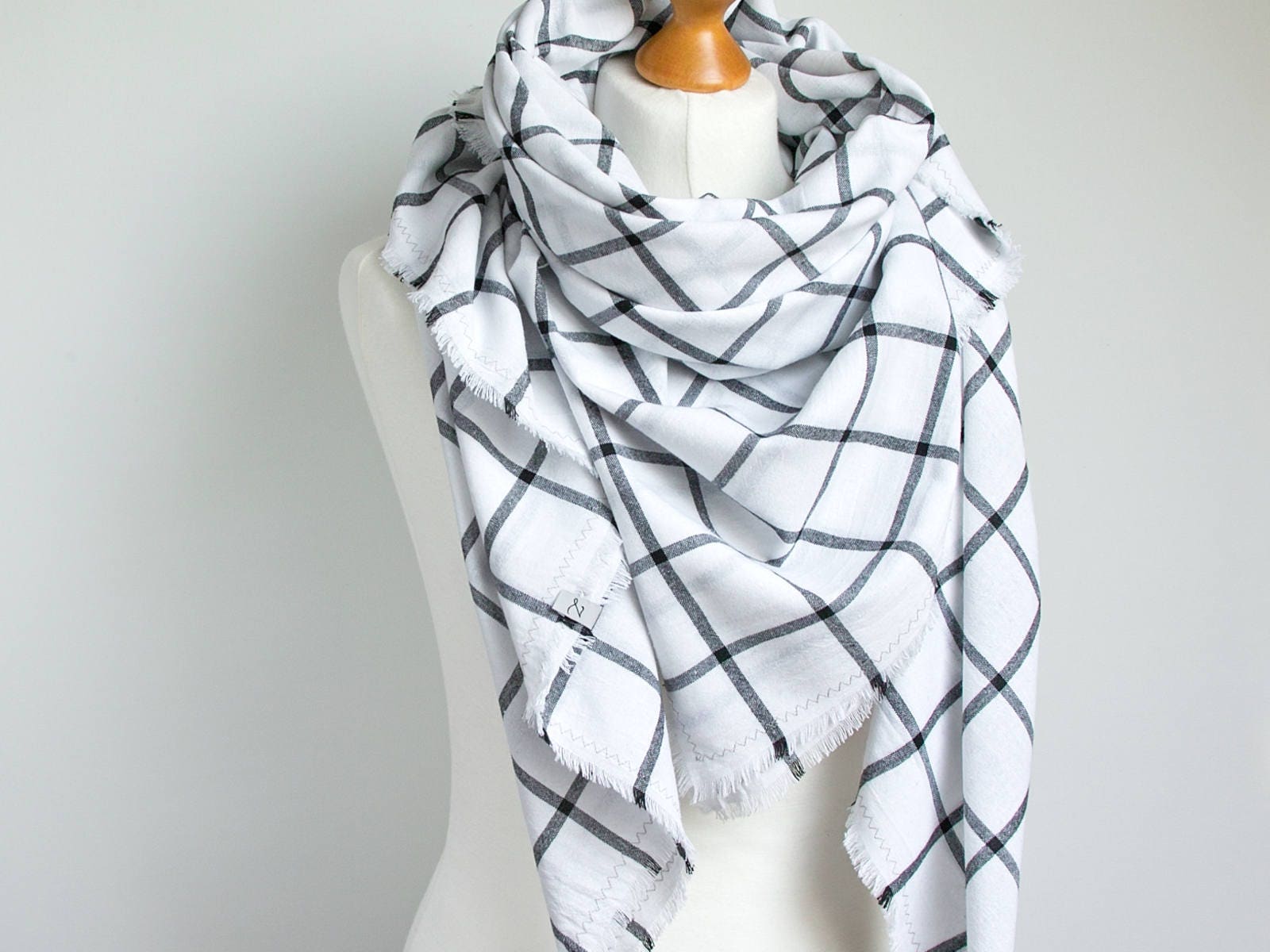Blanket scarf WRAP, large cotton scarf, BLANKET plaid scarf in white