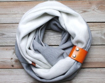 CHUNKY Infinity Scarf COWL avec bracelet en cuir, cadeau pour elle, extra chunky snood, foulard infinity mode femme, SNOOD confortable