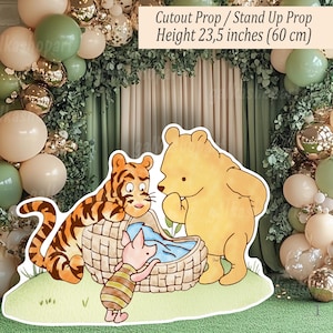Duża cyfrowa dekoracja wycinana: klasyczny Kubuś Puchatek z noworodkiem i przyjaciółmi na baby shower i przyjęcie urodzinowe, rekwizyt stojący, dekoracja podwórka