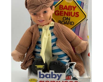 Baby Geniuses Stick 'Em Up Pals Sly como un vagabundo Muñeca Baby Genius a bordo 1999 NUEVO