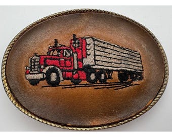 Hebilla de cinturón de cuero bordada vintage – Diseño de camión rojo – Fecha de 1976