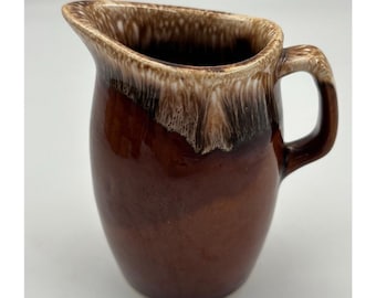Jarra para sirope y crema HULL Brown Drip Glaze Pottery, 4", fabricada en EE. UU. y apta para horno