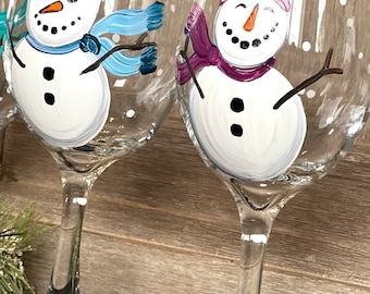 Happy Snowmen Wine Glasses, Hand Painted Snowman, Snowman Wine Glasses, Personalized Wine Glasses, Holiday Wine Glasses, Christmas Gifts