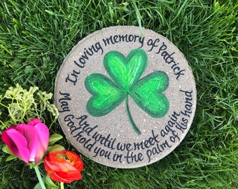 SHAMROCK Stepping Stone, Dad Memorial Gift, Fathers Day Gift, Personalized Garden Gift, Gift for Mom, Sympathy, Garden Gift, Shamrock