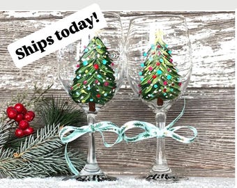 Christmas Tree Wine Glasses, Hand Painted, Personalized Wine Glasses, Holiday Wine Glass, Tree Wine Glasses, Custom Name, Secret Santa Gift