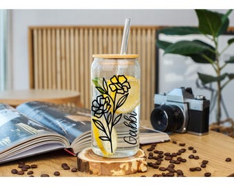 Tazza in vetro personalizzata, bicchiere a forma di fiore, bicchiere da 16 once, tazza da caffè freddo, bicchiere da caffè freddo, personalizzato, coperchio in bambù, cannuccia in vetro, personalizzato