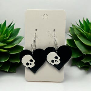 Black Heart Skull Goth Earrings, Handmade, Unique, Vintage jewlery