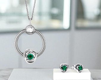 Conjunto de pendientes y collar con piedra de nacimiento de mayo, cadena tipo cable con colgante redondo de plata con piedra de nacimiento de mayo, pendientes verdes, regalo para ella.